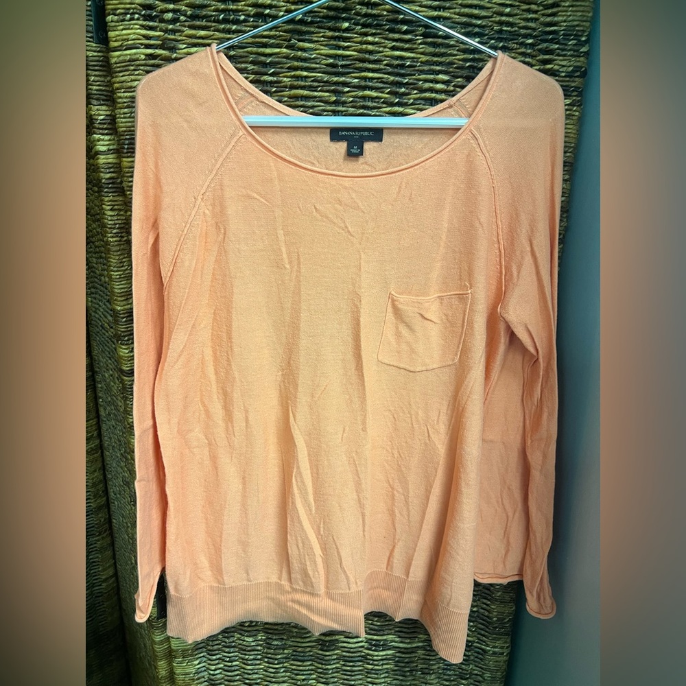 Banana Republic-Lightweight‎ Long sleeve w/sleeve button sweater top,Size:Medium